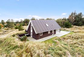 Ruhige Lage in den Dünen